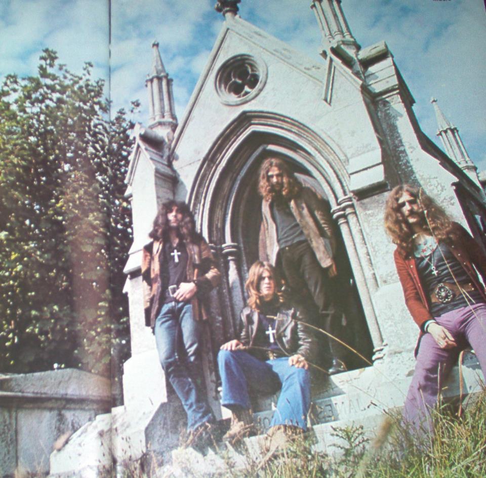 we cause havoc wherever we go..!! black sabbath the wizard 7 inch
