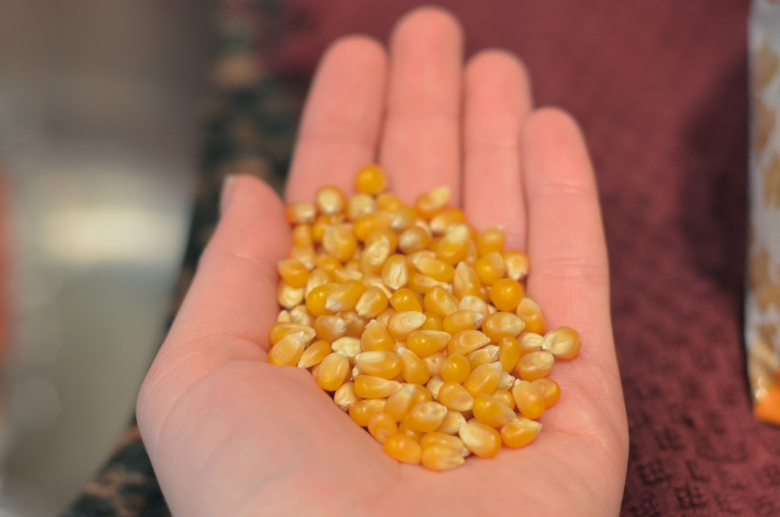 Cinnamon Honey Nut Popcorn Fancy Phrase