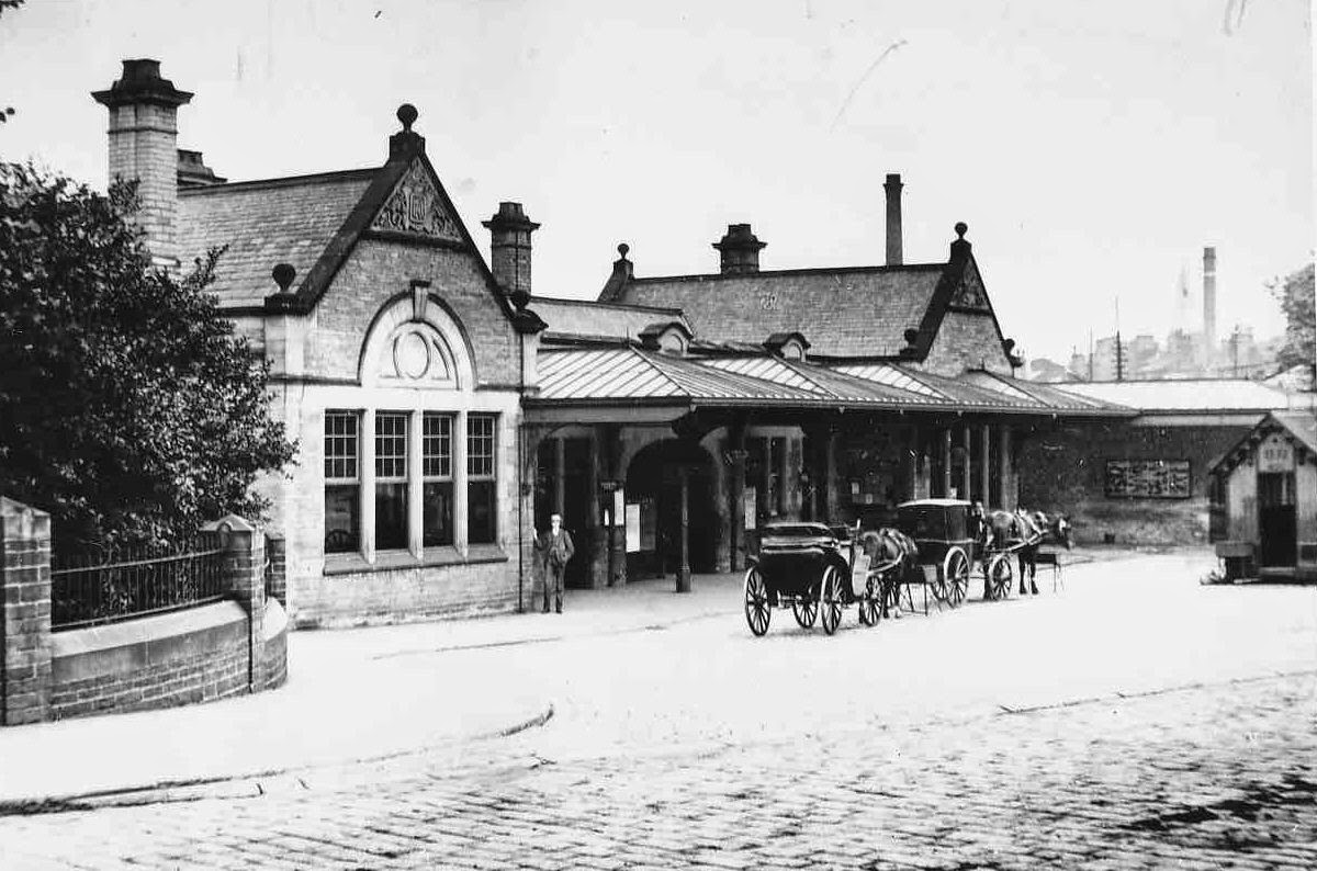 Steam Memories Bingley station in Victorian days