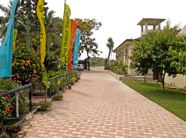 Bakkhali Tourist Lodge 