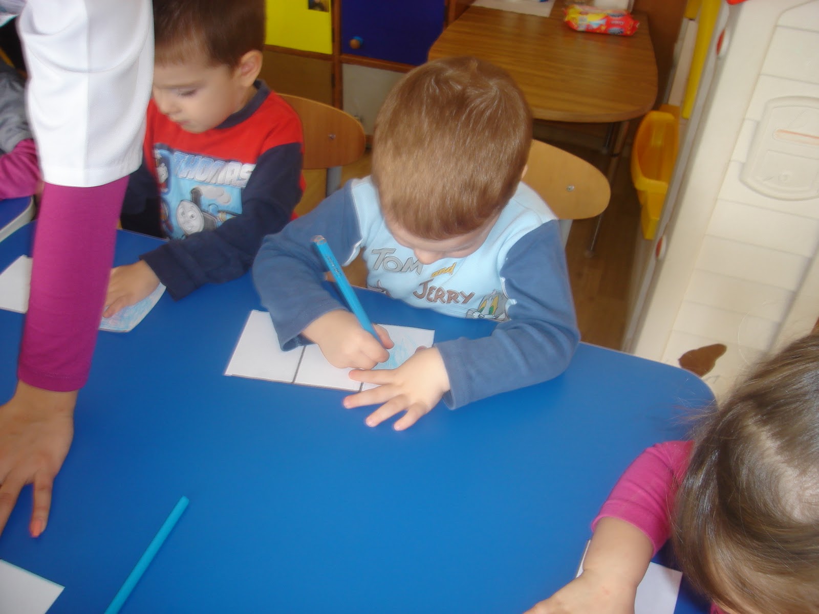 Gradinita Cu Program Prelungit Nr 2 Targoviste Sunt Roman Roman Voinic 1 Decembrie