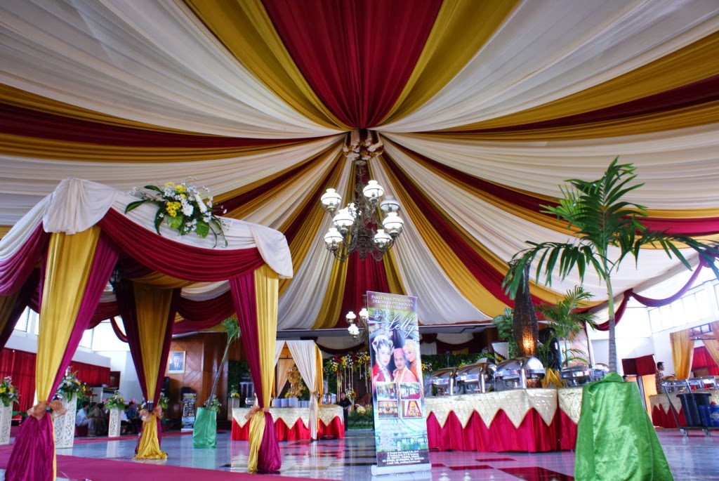 Paket Rias Pengantin Dekorasi Slayer Gedung dekorasi slayer gedung 20
