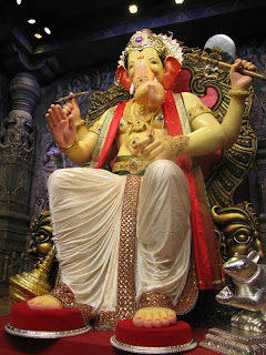 Lalbaugcha Raja 2011 Photos