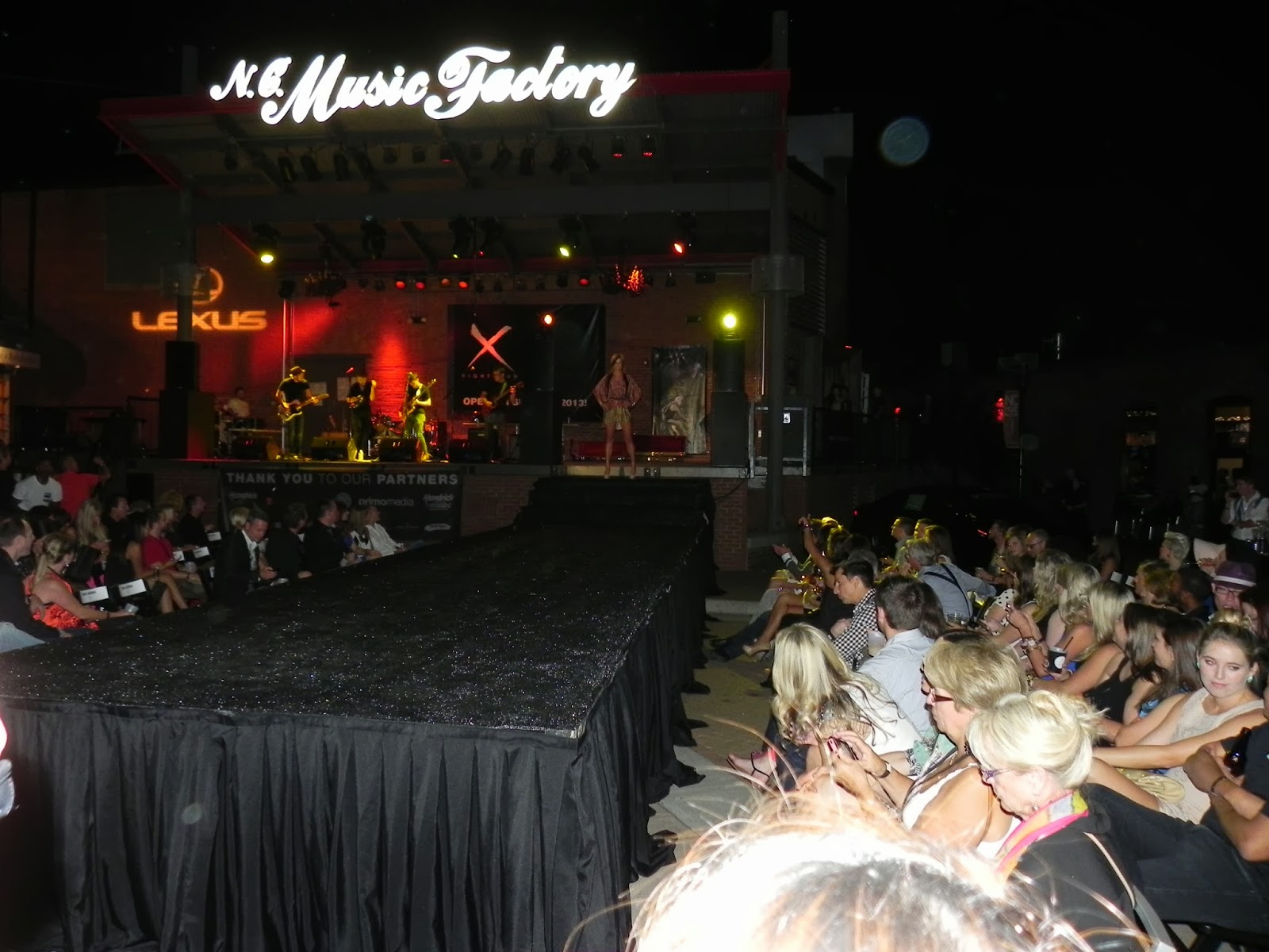 City Hip in a Country Zip Fashion Art Rock Show