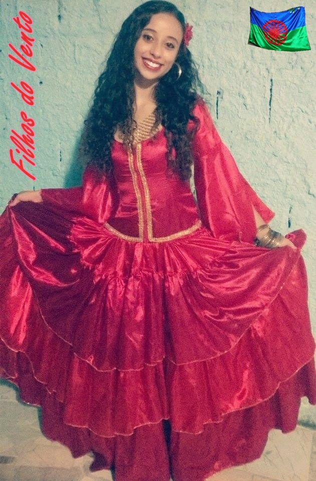 cigana vestido vermelho