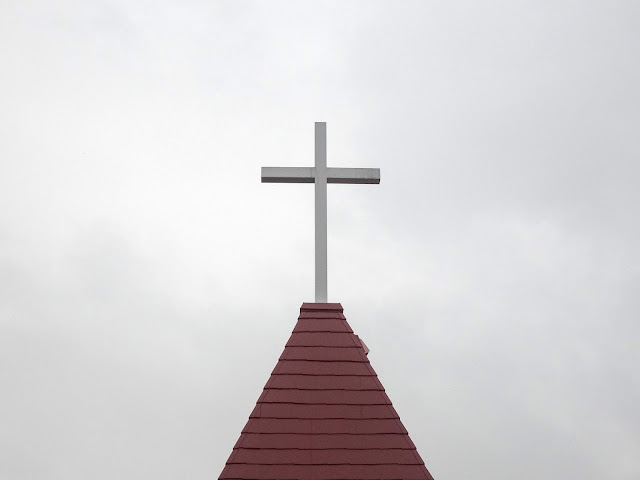 十字架,屋根,新生教会,東中野〈著作権フリー無料画像〉Free Stock Photos 