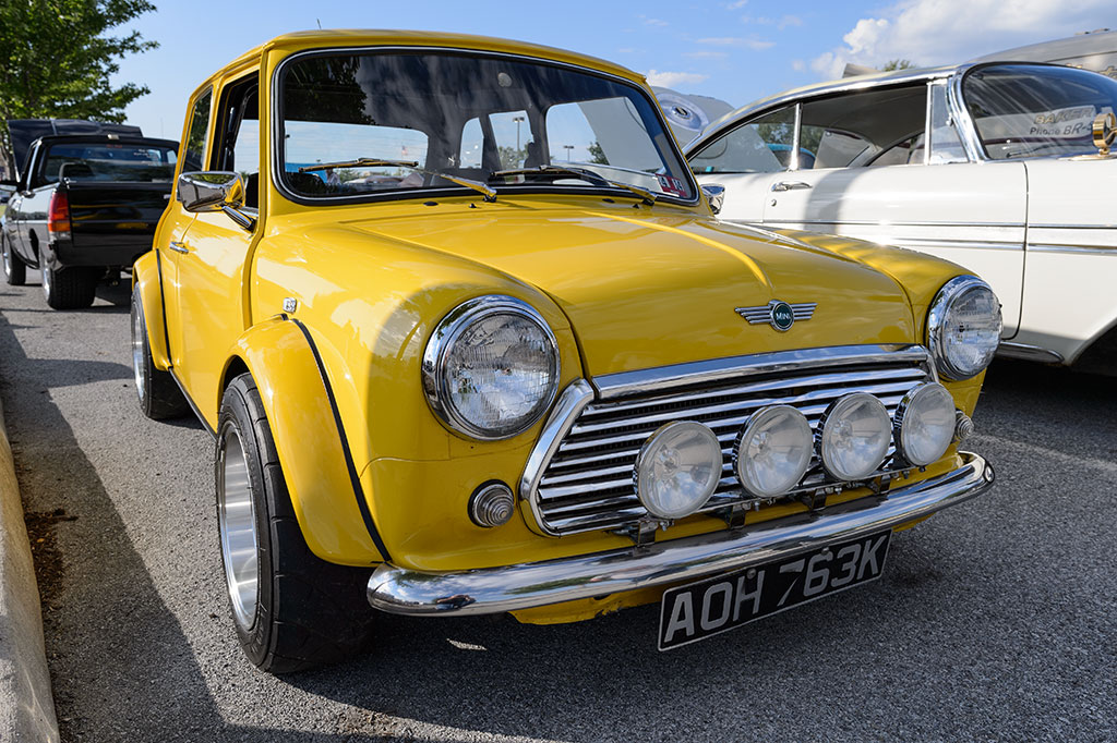 Bubba's Garage Friday Night CruiseIn at the Home Depot in Ranson, WV