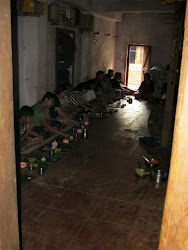 Lunch at a local Mahrashtrian home in Dapoli.(Saturday(4-6-2011)