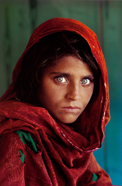 Sharbat Gula 1984 - Afghan Girl by Steve McCurry