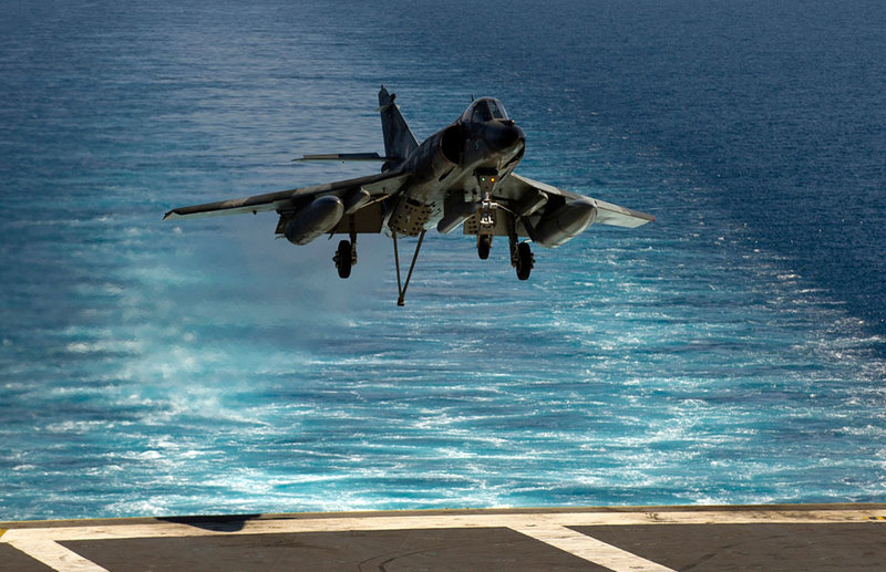 Super+Tankers+At+Sea Navy's Super Etendardon Charles de Gaulle Carrier | Global Military ...