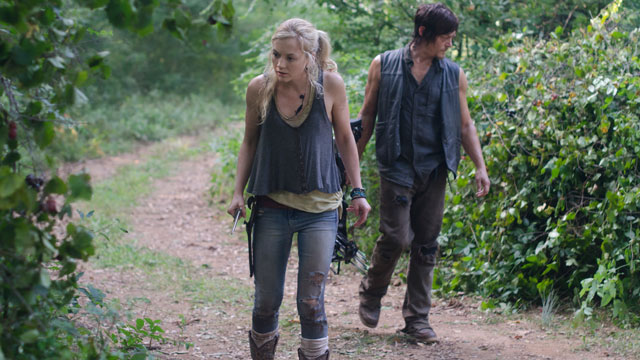 Beth Greene (Emily Kinney) y Daryl Dixon (Norman Reedus) en The Walking Dead 4x10 Inmates Beth Greene (Emily Kinney) y Daryl Dixon (Norman Reedus) en The Walking Dead 4x10 Inmates