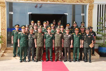 Vietnamese military generals prepared to visit Preah Vihear temple in 3-29-2011.