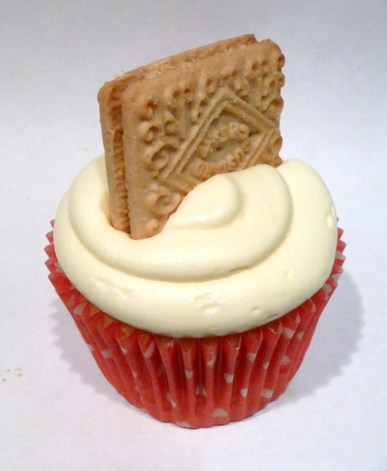 Tooth Fairy Cakes Custard Cream Cupcakes
