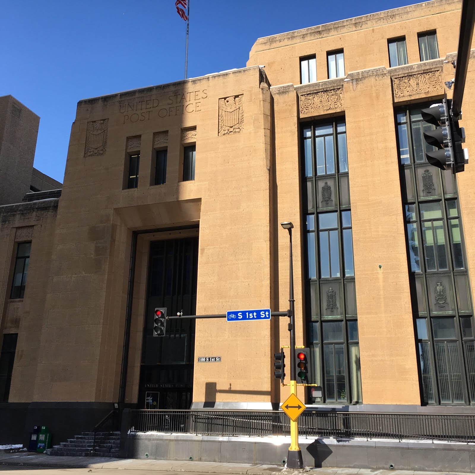 The main western public entrance to the Minneapolis Post Office