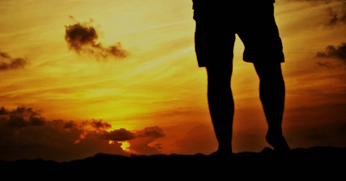 15 Frases Para Fotos Sozinha Olhando Para O Horizonte Frases De Fotografia