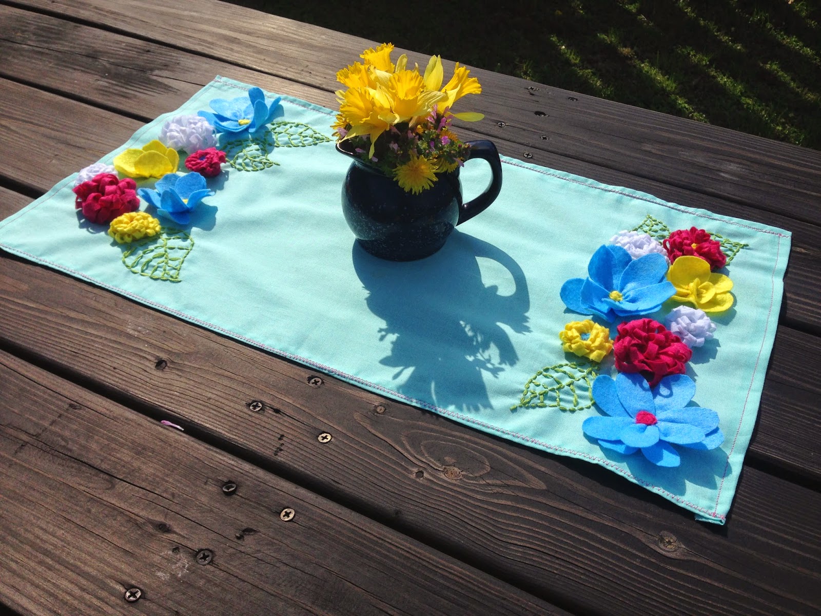 Graceful Imperfections HOMEMADE SPRING TABLE RUNNER