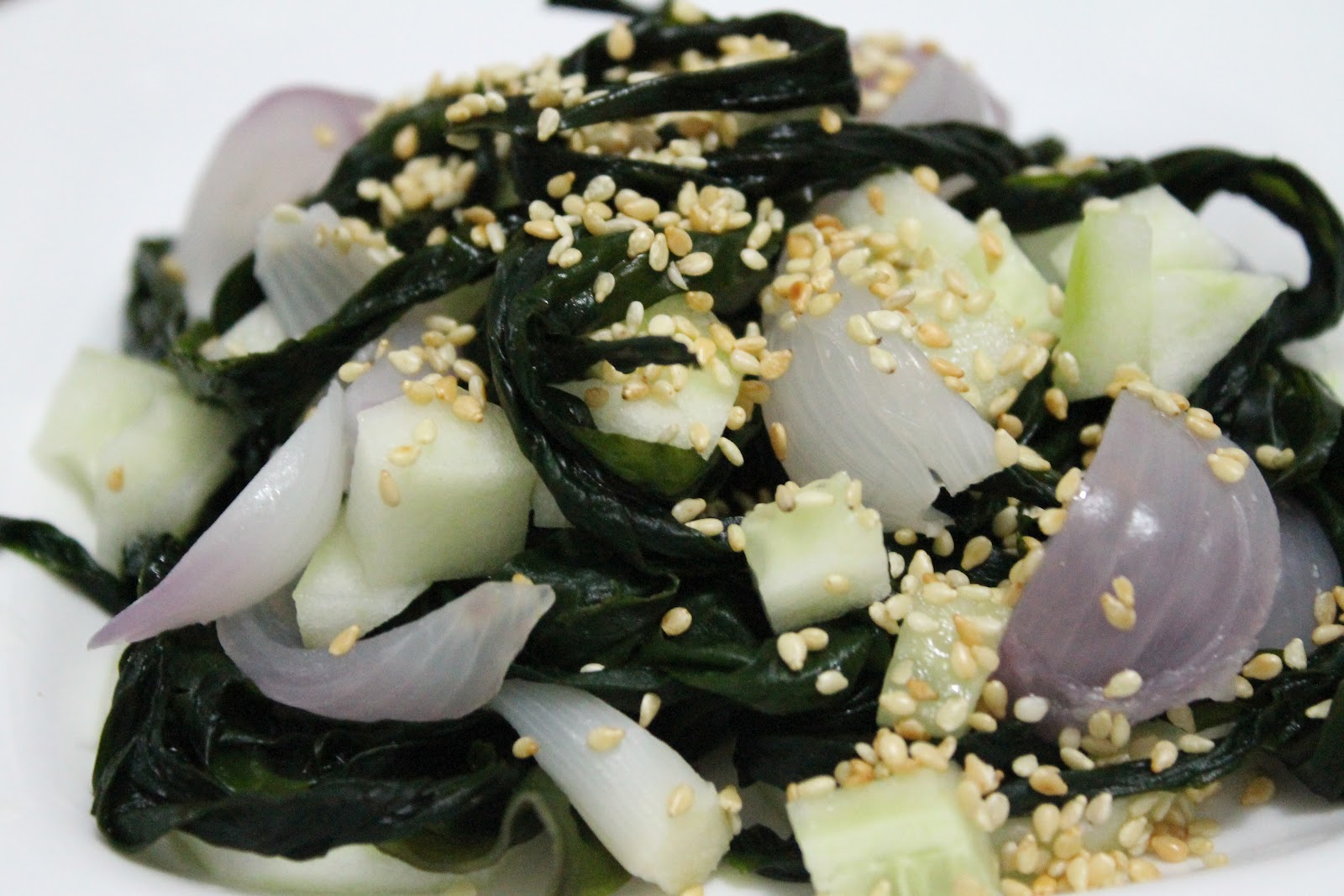 El capricho saludable: Insalata di alga wakame e cipolline rosse - Ensalada  de alga wakame y cebollas rojas