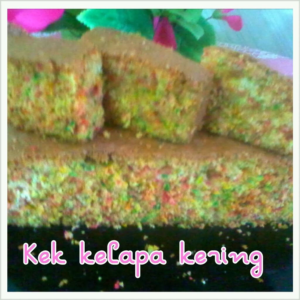 Sweet Red Cherry Kek Kelapa Kering