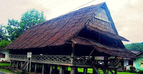 Mengenal Rumah Adat Maluku: Baileo