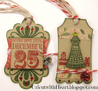 Holiday gift tags with cricut • this heart of mine Cricut with Heart: October 2012