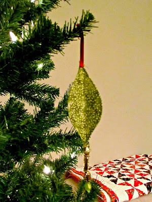 DIY Christmas ornament, Fabric Ornaments, Crafting, Sewing ornament, beaded Christmas ornament