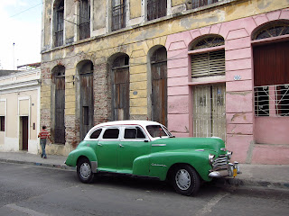 Santiago de Cuba green vintage car