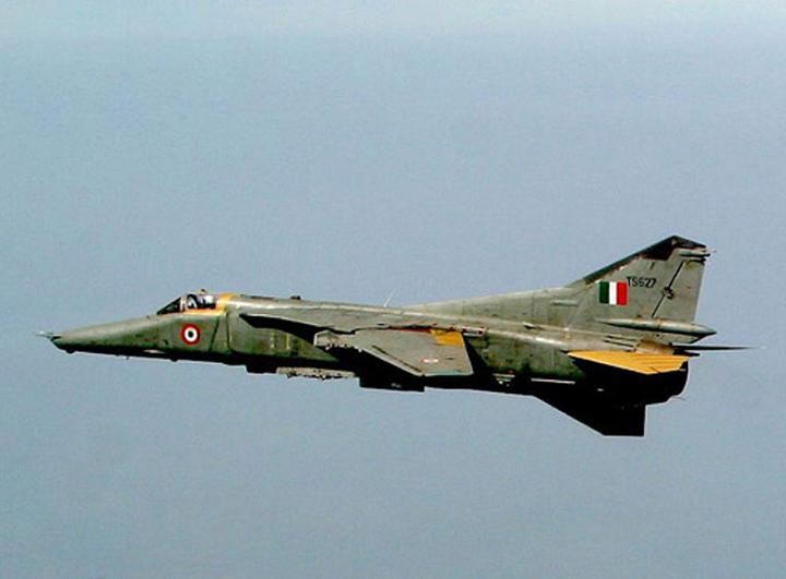 Aircraft World Mikoyan MiG27