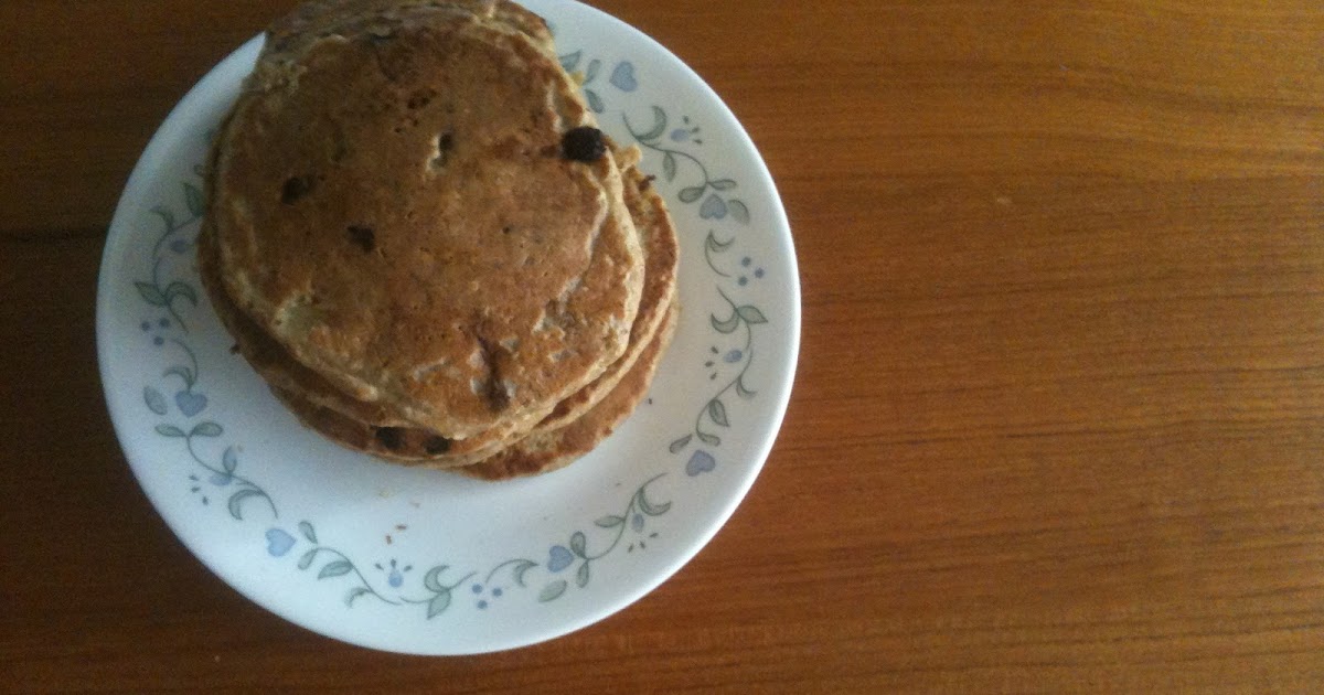 free to eat & be Applesauce & Oat Pancakes