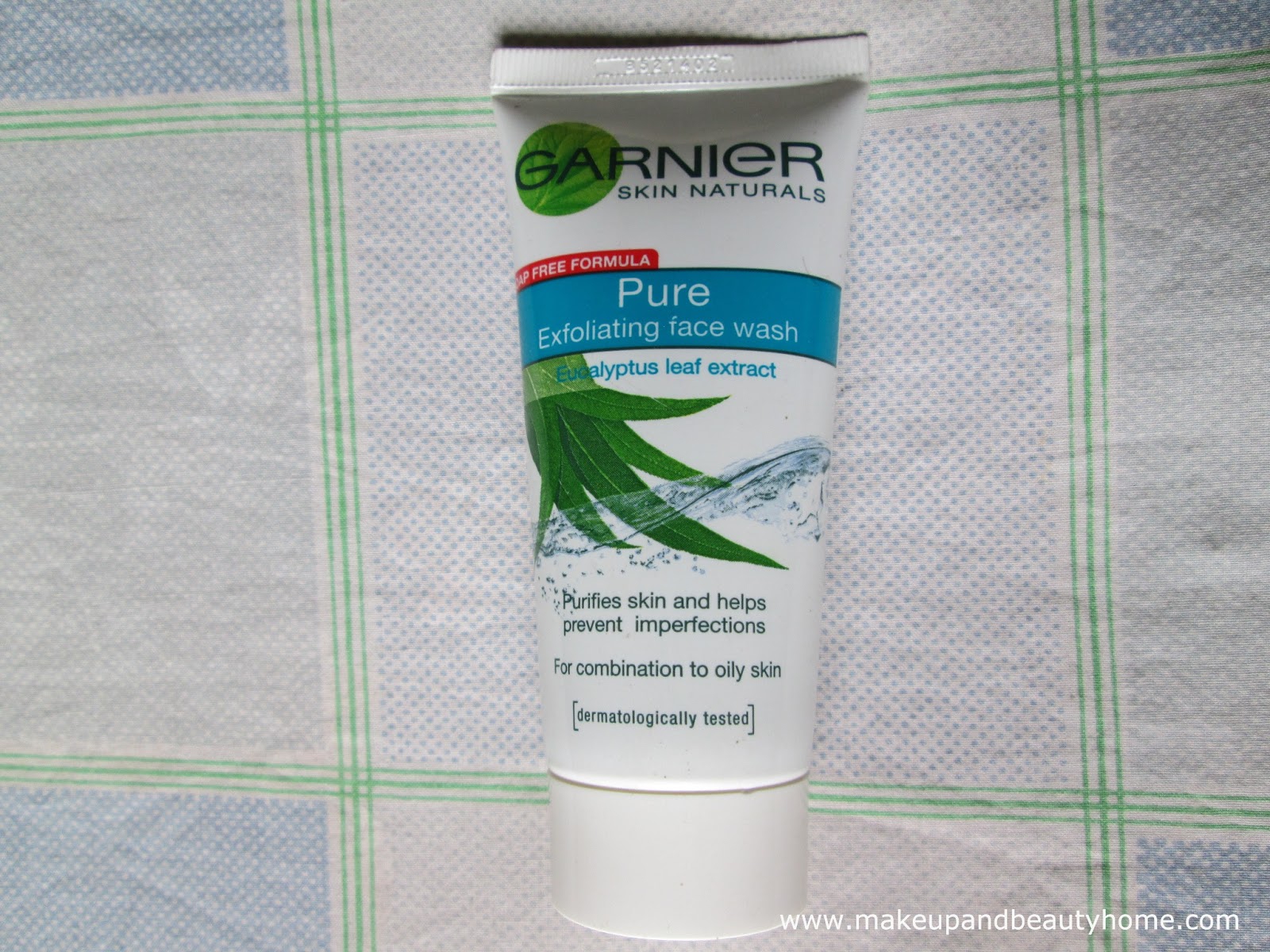 Garnier Skin Naturals Pure Exfoliating Face Wash Review