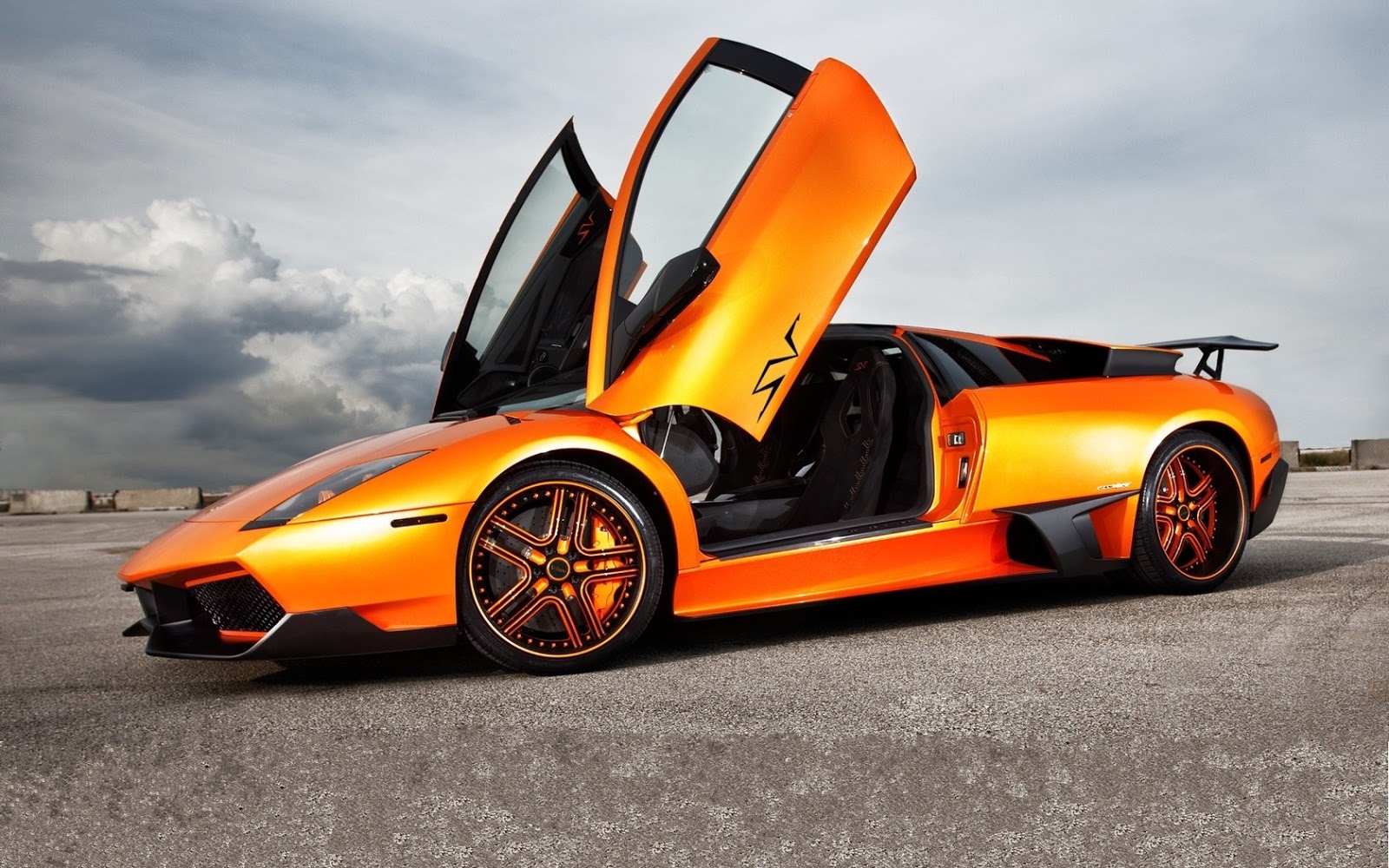 Cars-HD-Wallpapers: Lamborghini SuperVeloce best HD picture