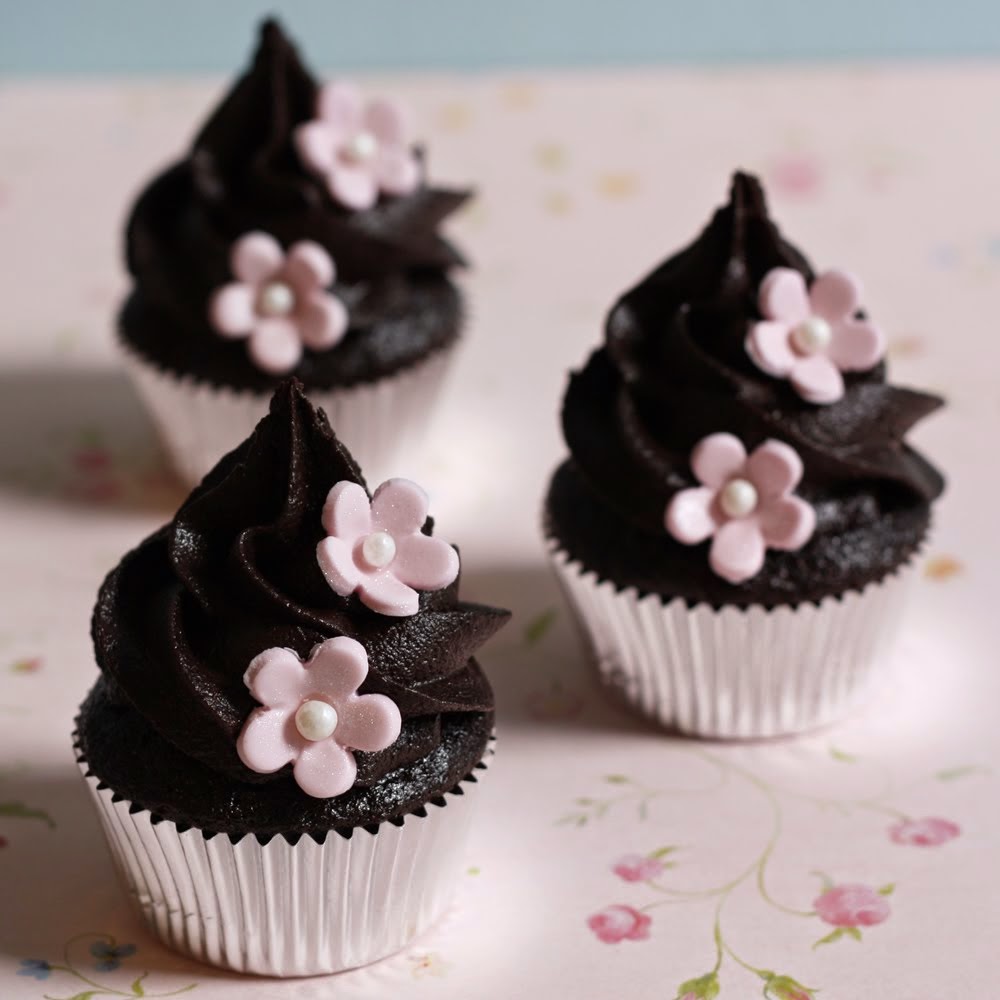 chocolate cupcake healthy and create a relaxed