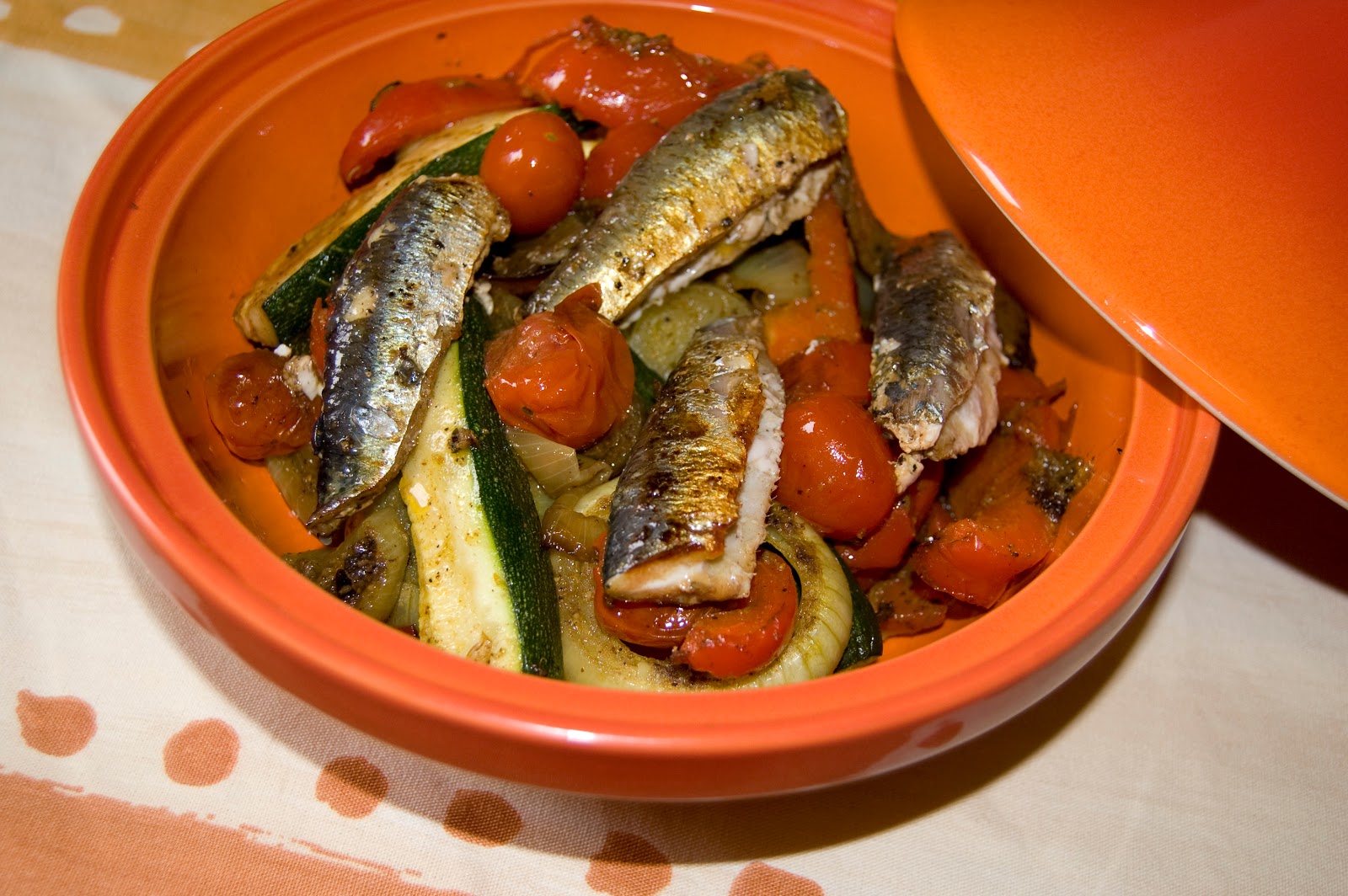 un demi siècle de recettes Sardines en tajine.
