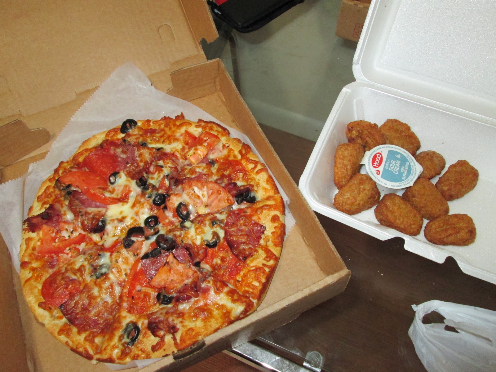 Exploring Massachusetts August 16th 2012 2nd Try at Pepperoni Express