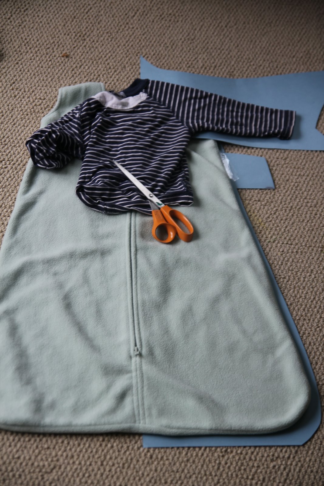 Nicolle's Originals Long Sleeved Sleep Sack Tutorial