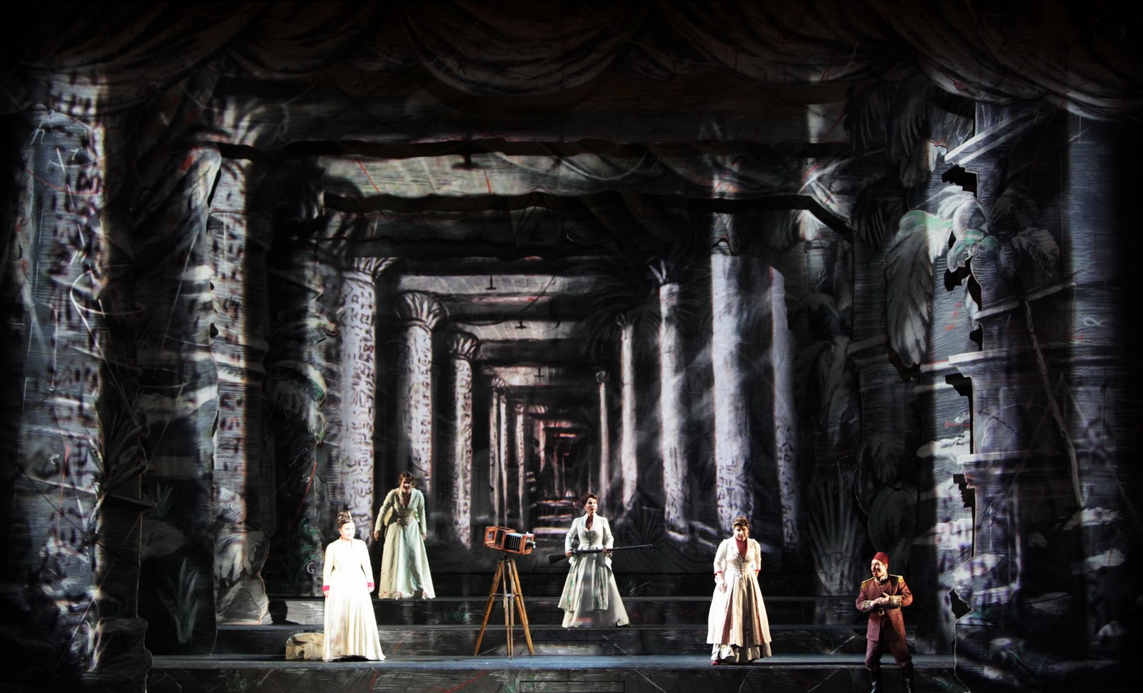 Opera Cake The Magic Flute by William Kentridge finally came to Paris