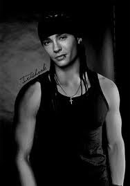 Tom Kaulitz (Tom)