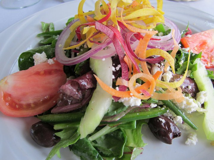 Hungry Couple Trumpets on the Bay