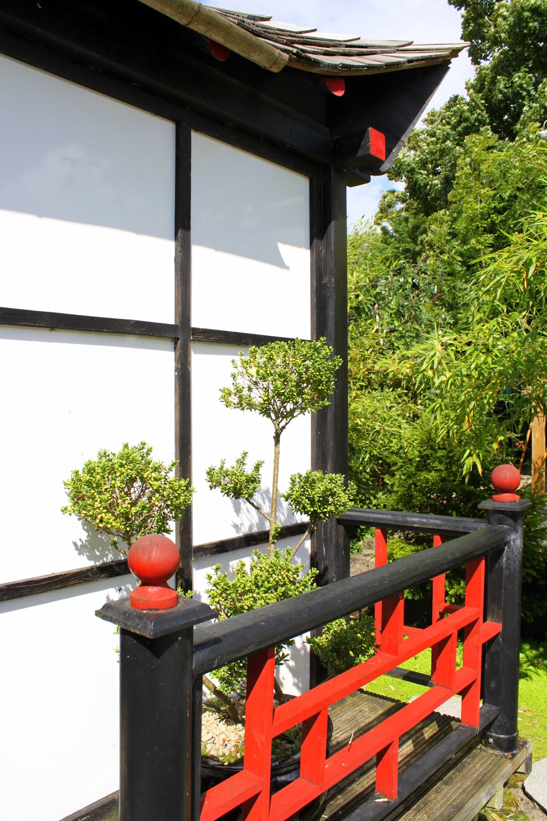 La Vie en Rose: Japanese Garden