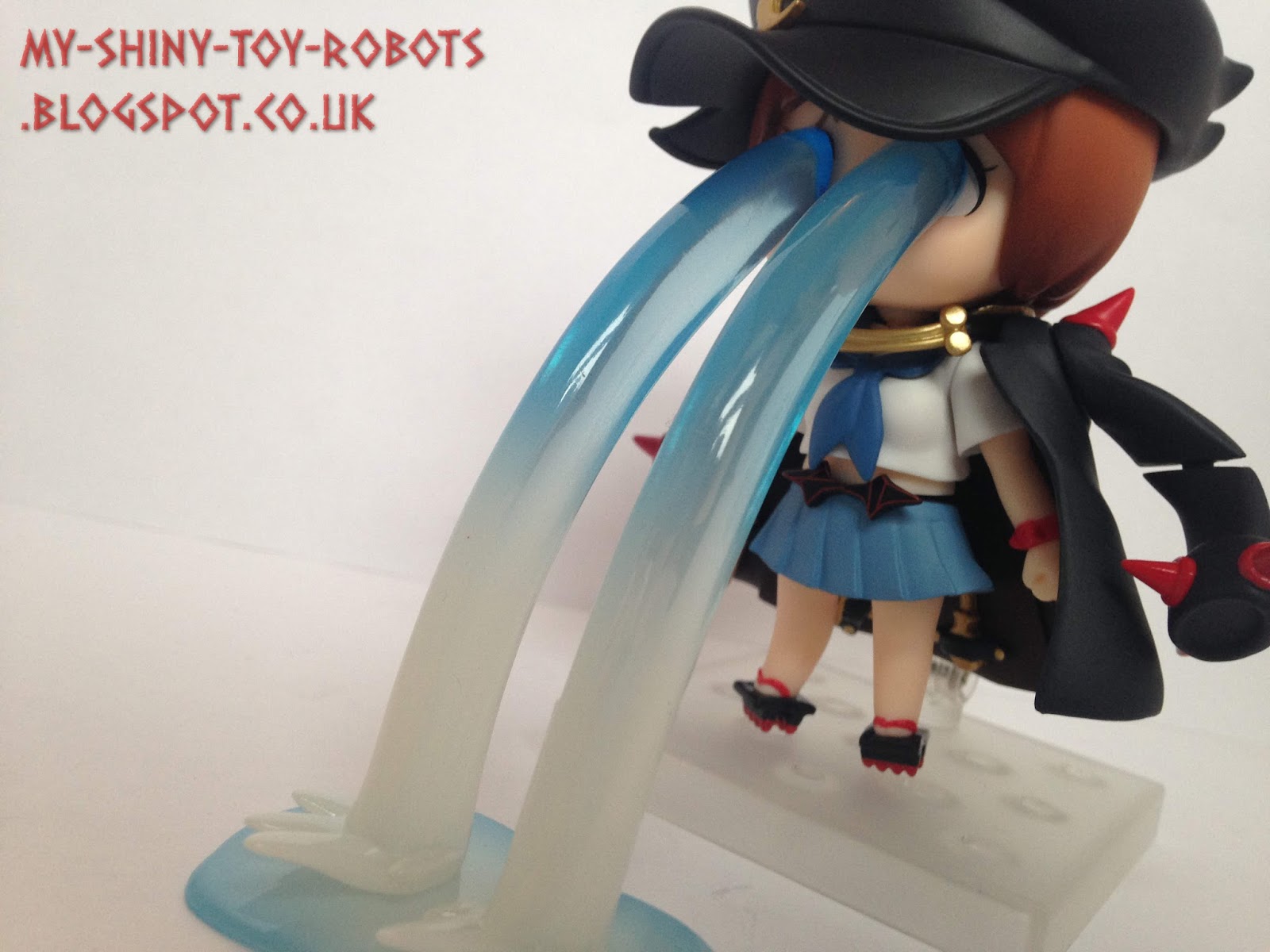 My Shiny Toy Robots: Toybox REVIEW: Nendoroid Mako Mankanshoku Fight