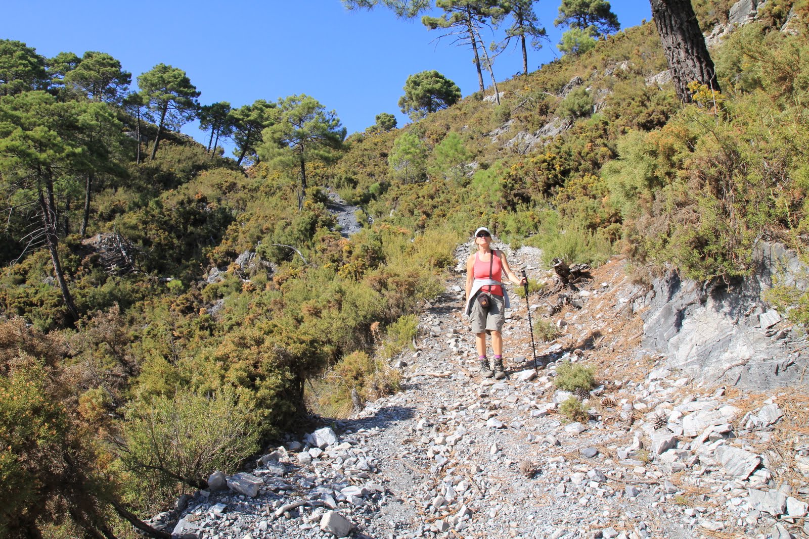 POR LAS MONTAÑAS Cerro de la Mota 1653 msnm