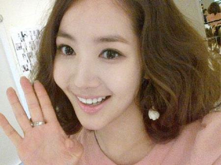 Park Min Young สวัสดีปีใหม่ด้วยภาพอันน่ารัก