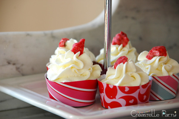 Valentine's day sweet table Saint-Valentin - Love Birds - cupcake