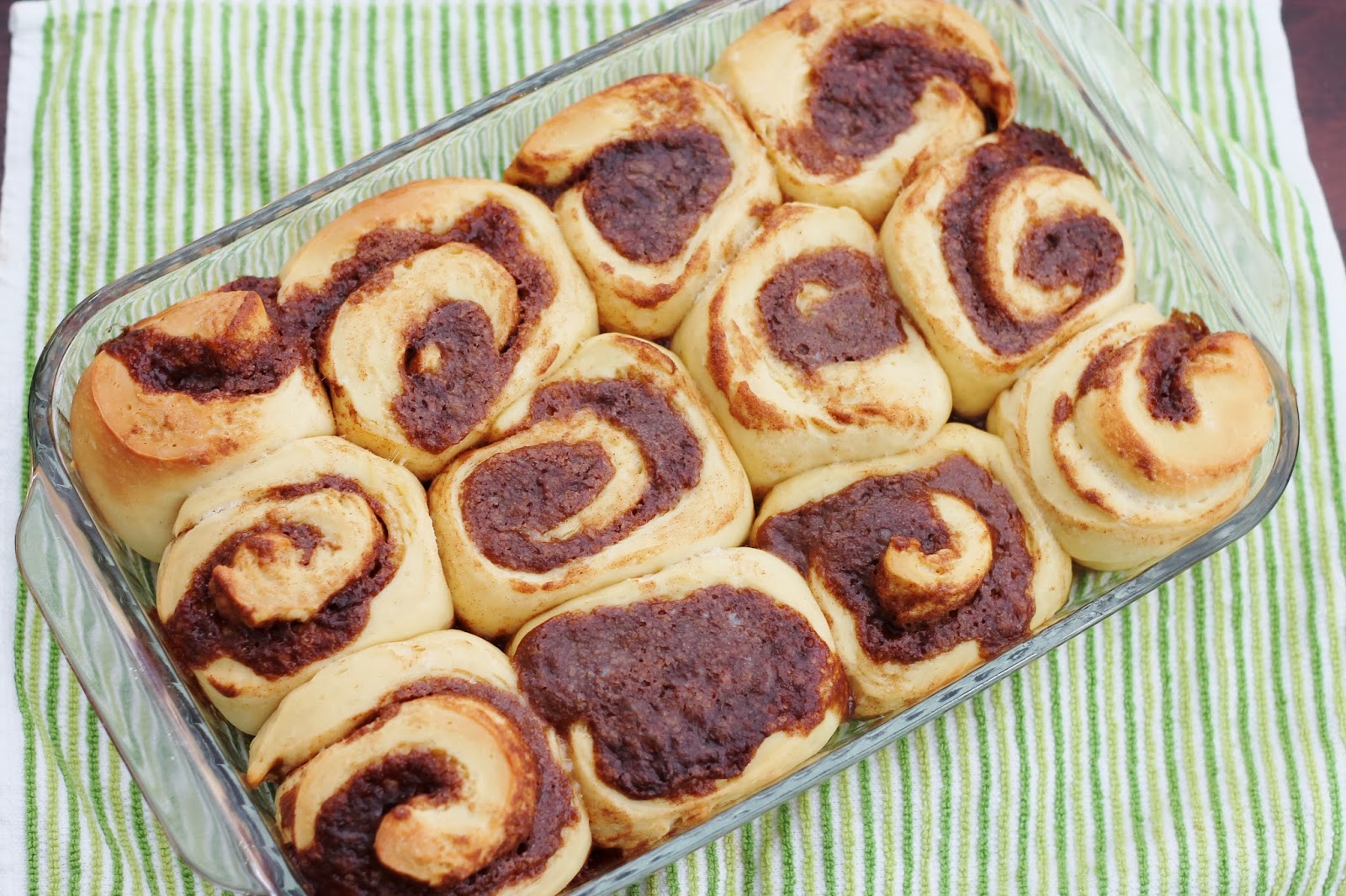 Thanksgiving Chronicles William Sonoma Cinnamon Rolls The Happy Flammily