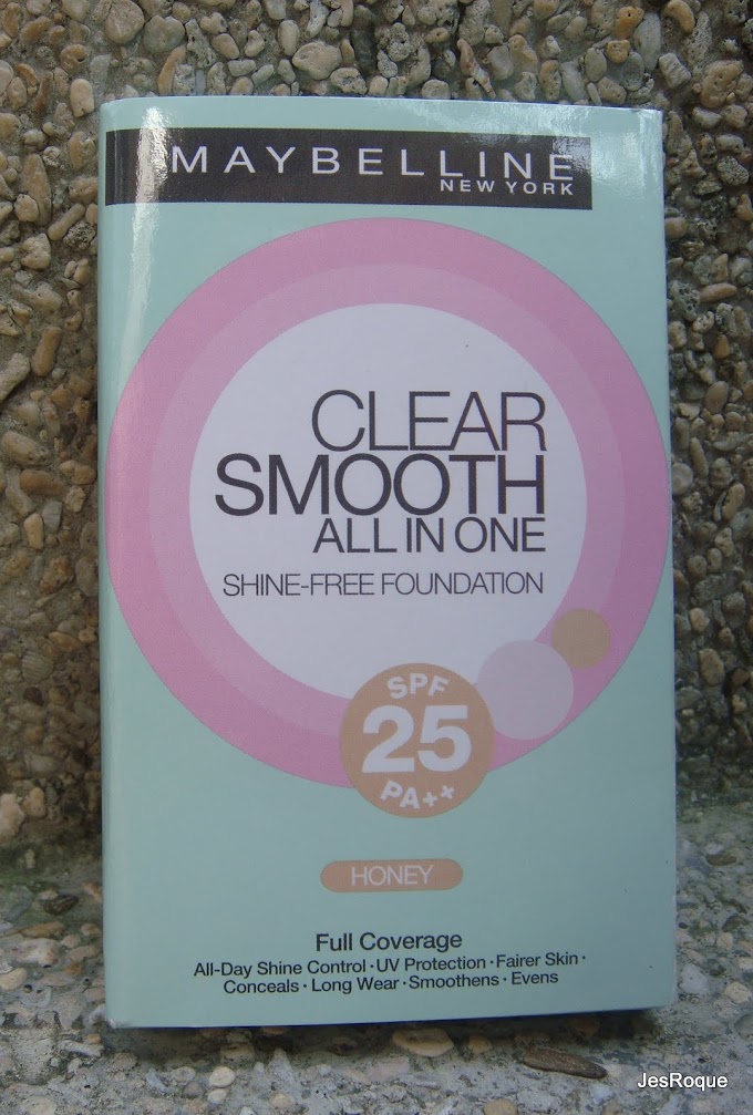 Review: Maybelline Clear Smooth All In One Shine Free Cake Powder