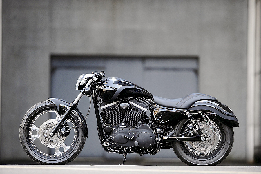 Jap style DUECILINDRI: Sportster by Trija Custom Japan