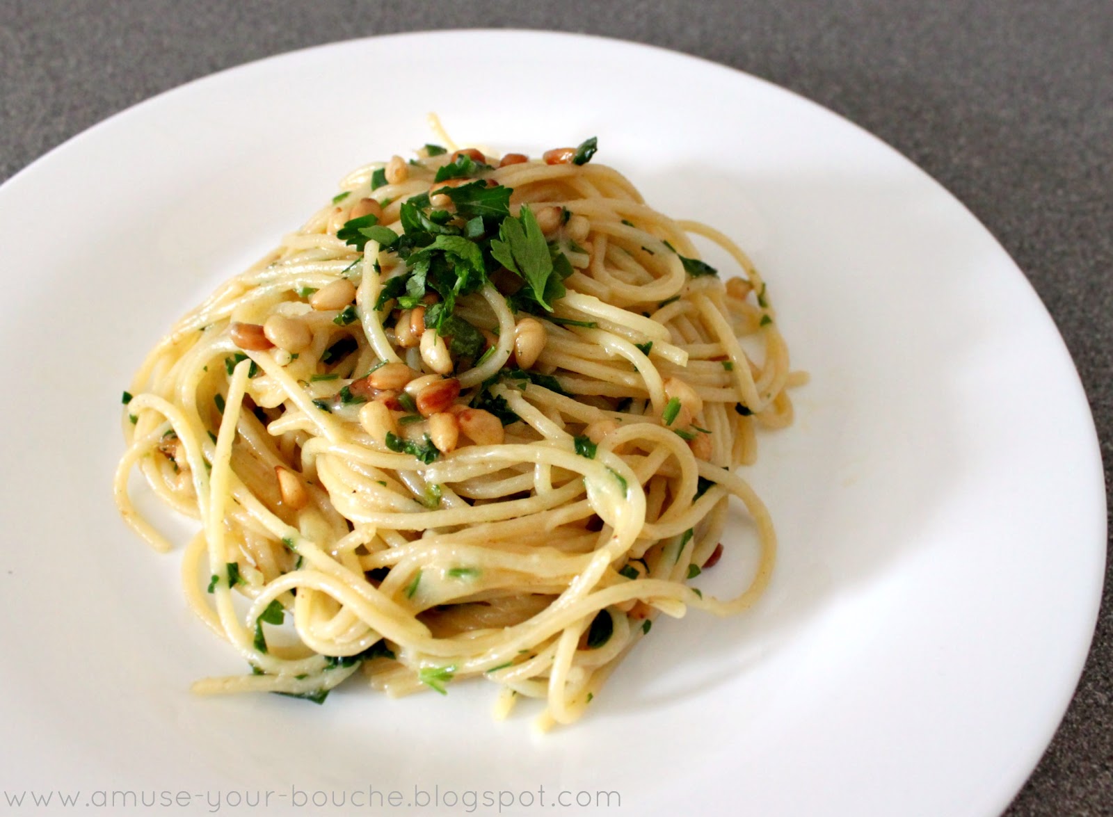 Roasted garlic spaghetti with parsley and pine nuts Amuse Your Bouche