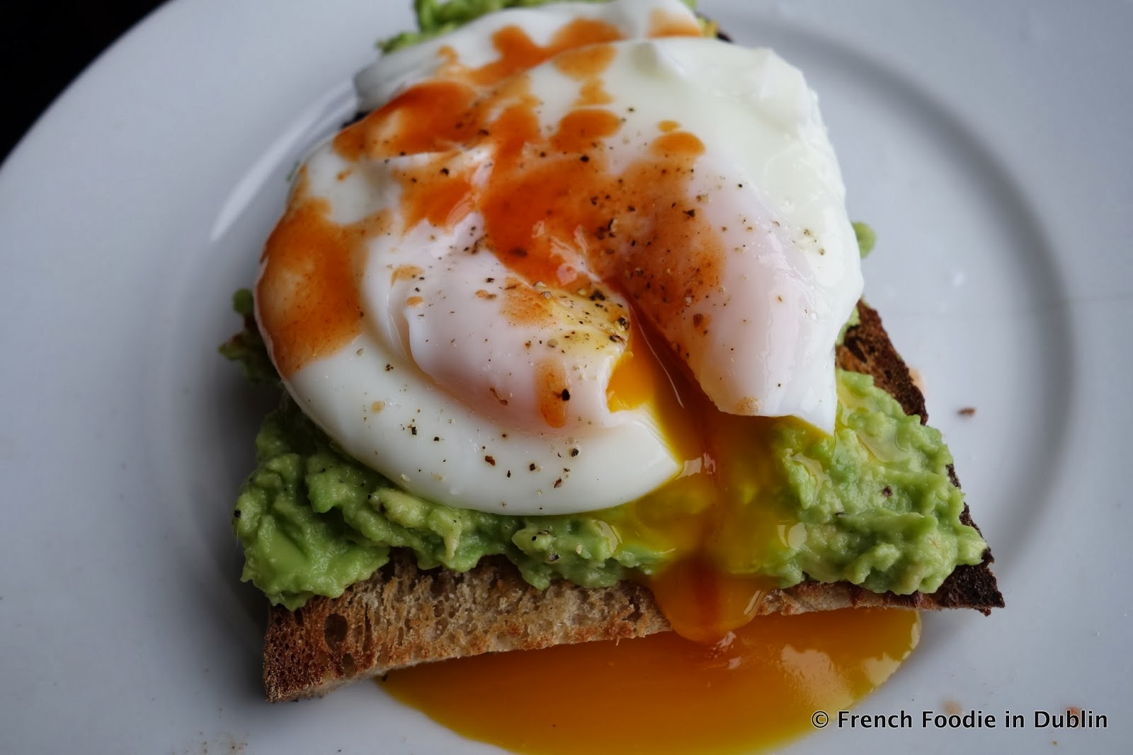 Brunch Idea: Egg and Avocado on toast | French Foodie in Dublin - Food