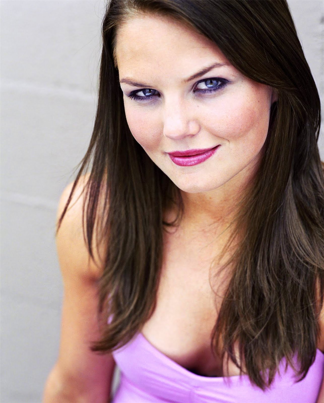 http://2.bp.blogspot.com/-C-dQLnxjJ2g/TaRlFjIpcaI/AAAAAAAAA1M/Wa3VjzQWj48/s1600/jennifer-morrison-HQ4.jpg