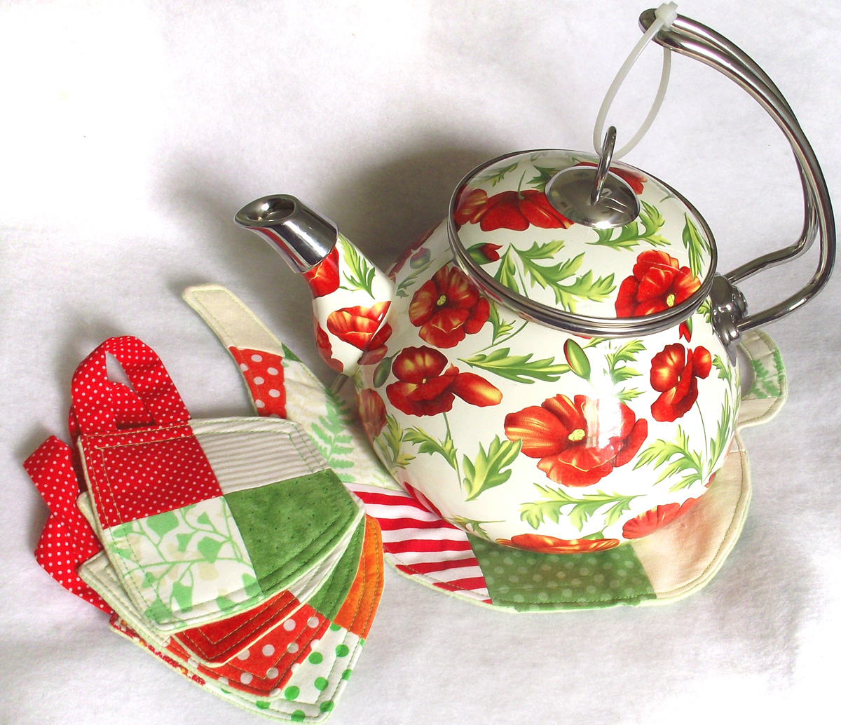 Hello, ReFabulous! DIY Teapot Trivet and Coasters Tutorial