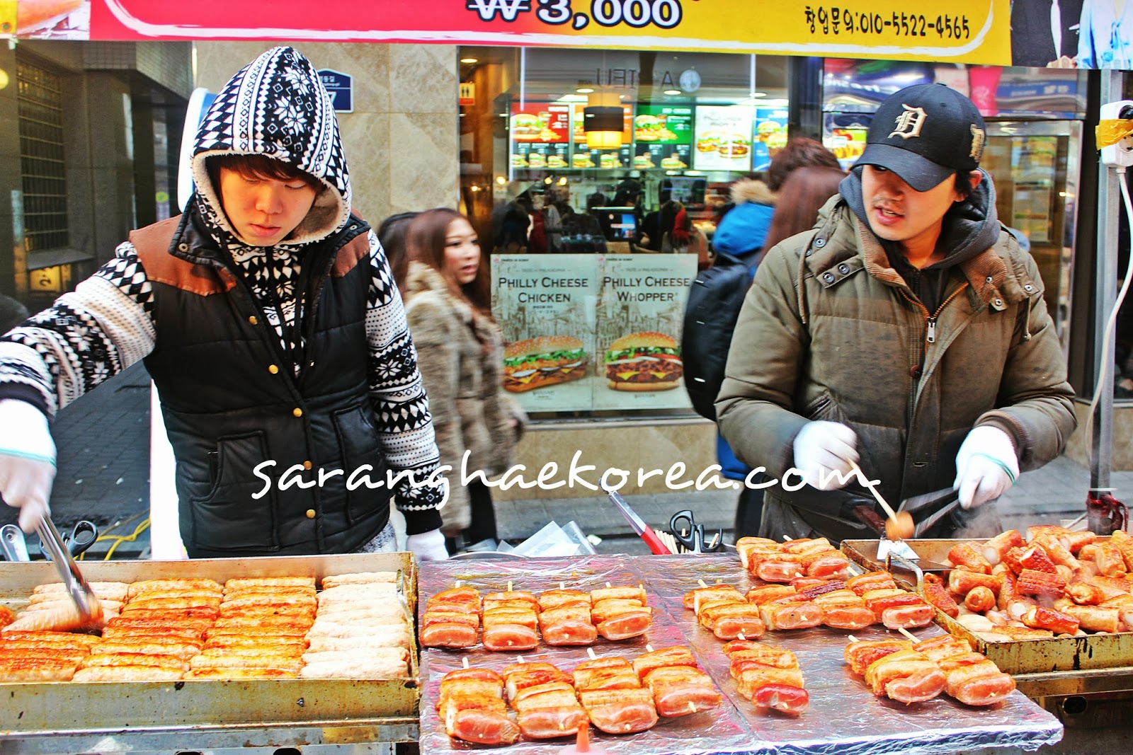 8 Must Try Korean Street Food in Myeong-dong (명동) - Saranghae Korea